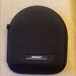Bose Black Headphone Case